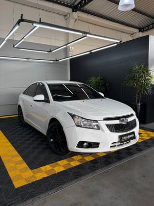 CHEVROLET CRUZE 1.8 LTZ 16V FLEX 4P AUTOMÁTICO CHEVROLET CRUZE 1.8 LTZ 16V FLEX 4P AUTOMÁTICO